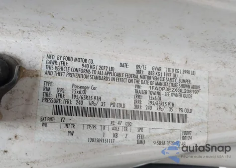 2016 Ford Focus S from USA, damaged, VIN 1FADP3E2XGL208197